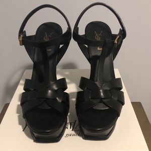 Yves Saint Laurent tribute sandal, Size 40